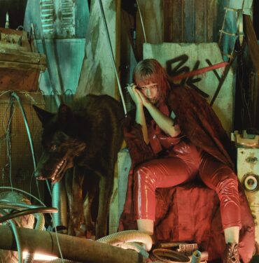 “Rey”, el nuevo moviclip de Camila Moreno