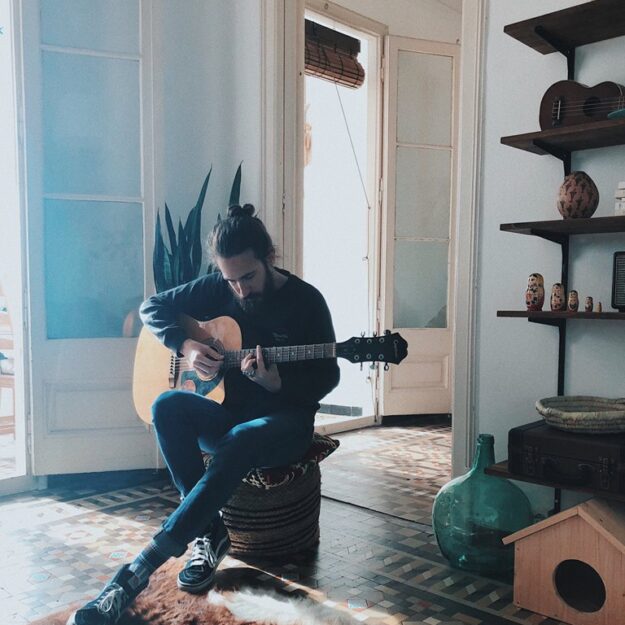 Carlos Sadness — Diferentes tipos de luz