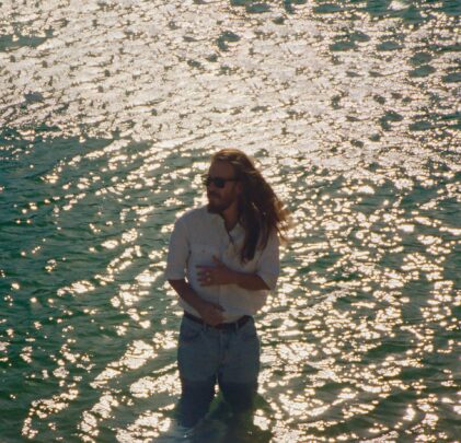 “La Ternura”, lo nuevo de Carlos Sadness