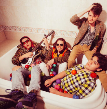 “Mal”, el nuevo sencillo de Carrion Kids