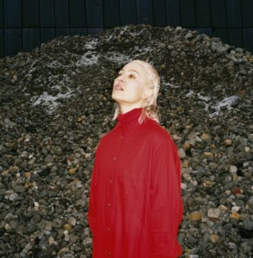 Cate Le Bon anuncia nuevo disco 'Reward'