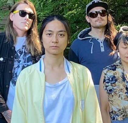 Century Egg, noise pop transcontinental de altos decibelios