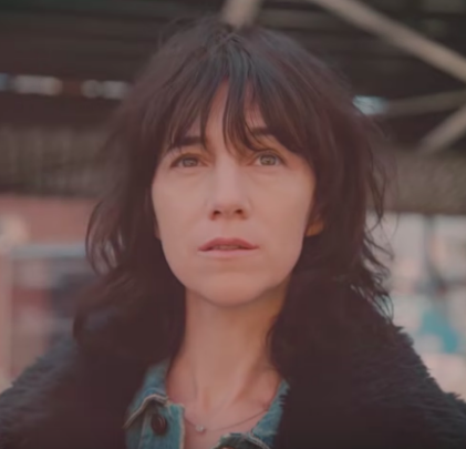 Charlotte Gainsbourg comparte el clip 