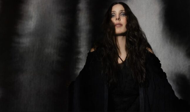 Chelsea Wolfe anuncia ‘Undone’ y comparte “Tunnel Lights (††† Remix)”