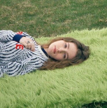 Escucha “Just for Today”, lo nuevo de Clairo