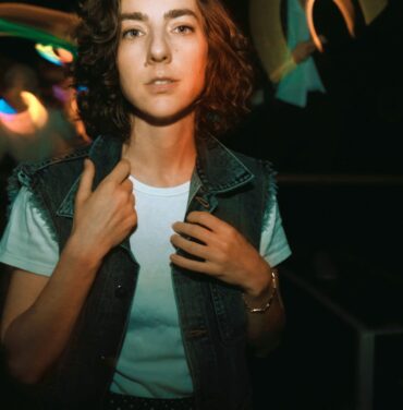 Cléa Vincent comparte “Gens de la nuit”