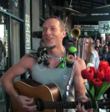 Coldplay estrena video para 