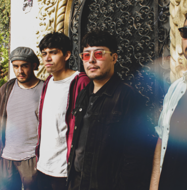 Coronel Hans Landa estrena “Perro de reserva”