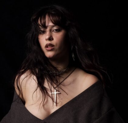 Cristina Len comparte “AI, Morena“