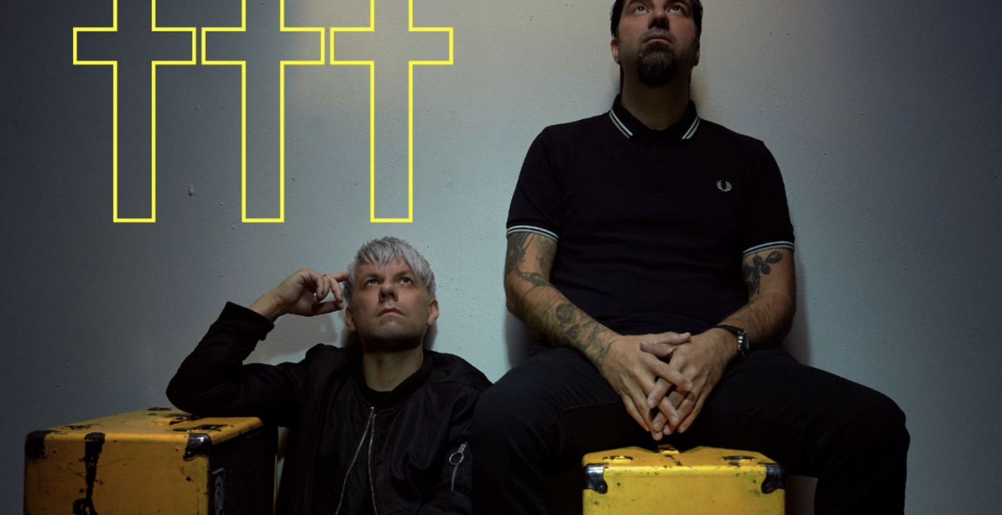 ††† (Crosses) comparte video para “Holier”