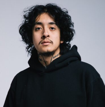 Cuco anuncia el EP, 'HITCHHIKER'