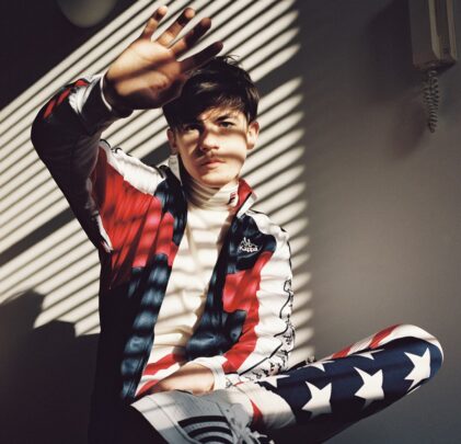 Disfruta a Declan McKenna en un show virtual para Climate Live 