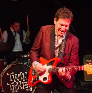 Steve Wynn + Twin Tones: Amigos en Común