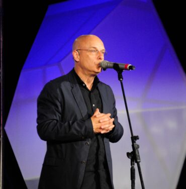 Brian Eno estará en el TagDF