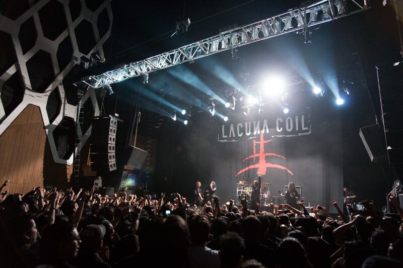Lacuna Coil: Emociones y espíritus desatados
