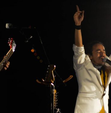 Café Tacvba: Honor a la Madre Tierra