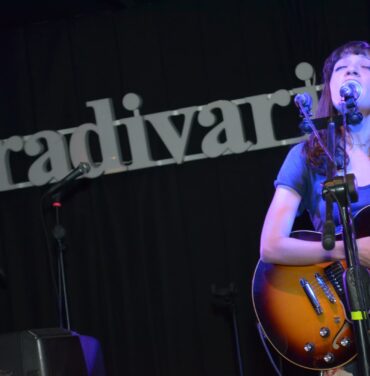 Stradivarius, verano y música