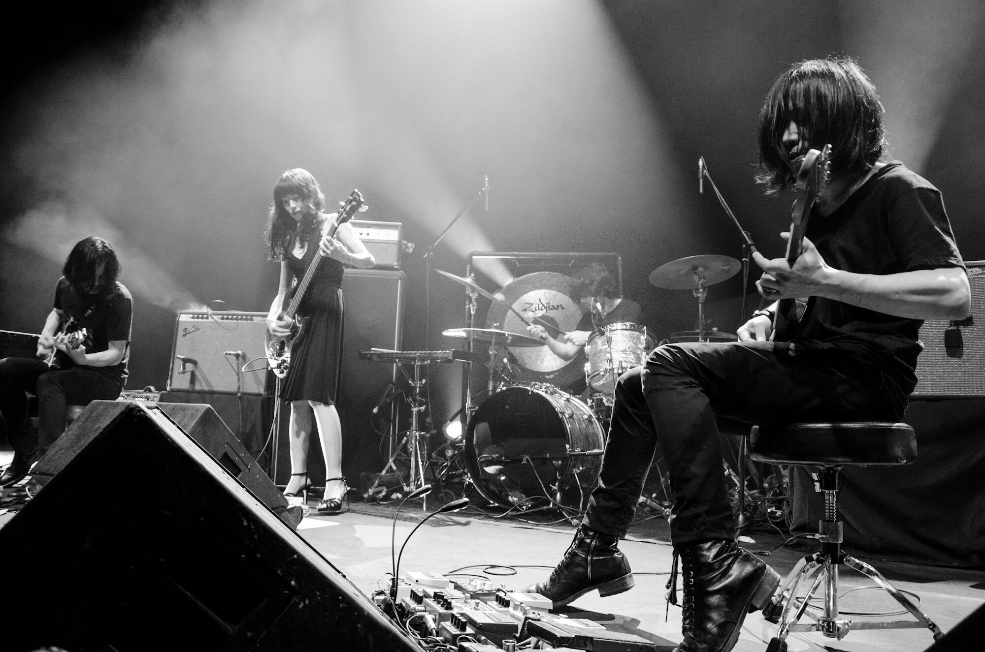 Mono: paisajes sonoros y catarsis oriental