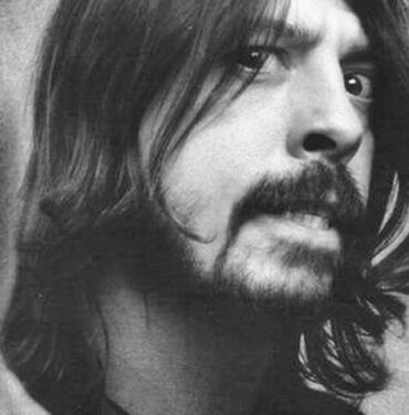 Dave Grohl cocinó para personas sin hogar