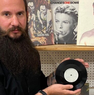 Subastarán un demo inédito de David Bowie