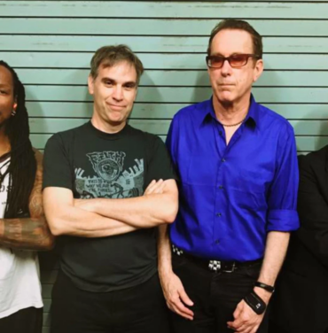 Fallece D.H. Peligro, baterista de Dead Kennedys