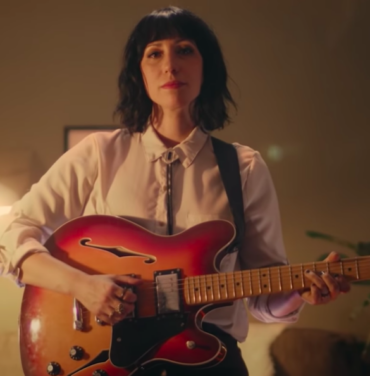 Deep Sea Diver y Sharon Van Etten lanzan “Impossible Weight”