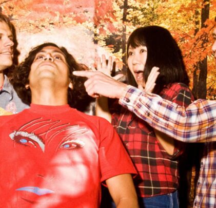 Deerhoof comparte su nuevo sencillo “Plant Thief”
