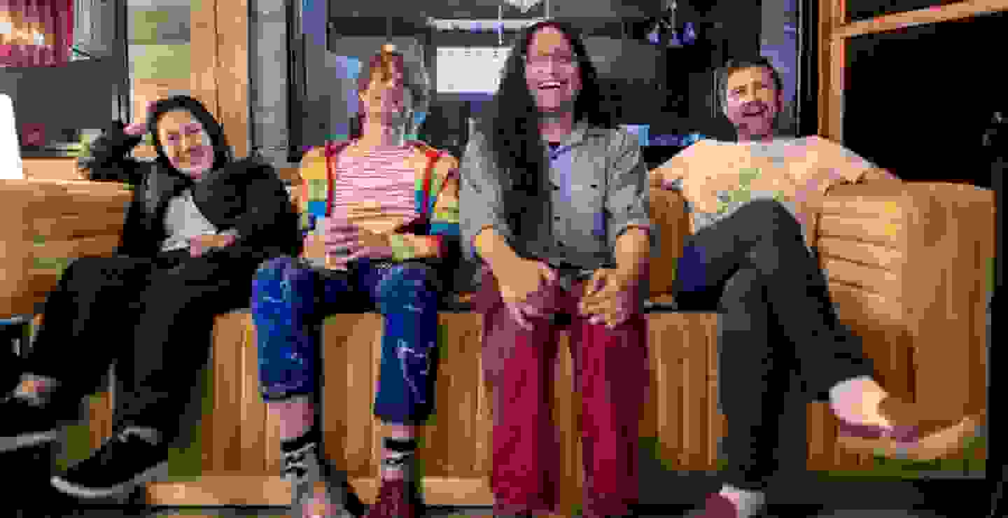 Deerhoof lanza nuevo single, “Wedding, March, Flower”