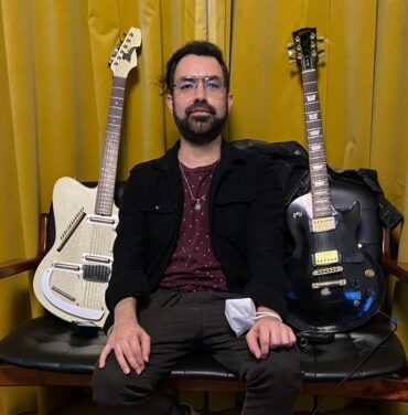 El compositor mexicano, Demián Gálvez, gana un Emmy