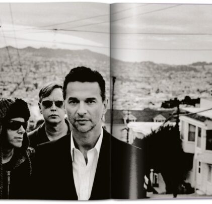 Sale a la venta nueva edición del libro 'Depeche Mode'