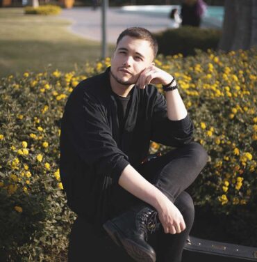 Diegotalvez: la naturaleza combinada con el folclore