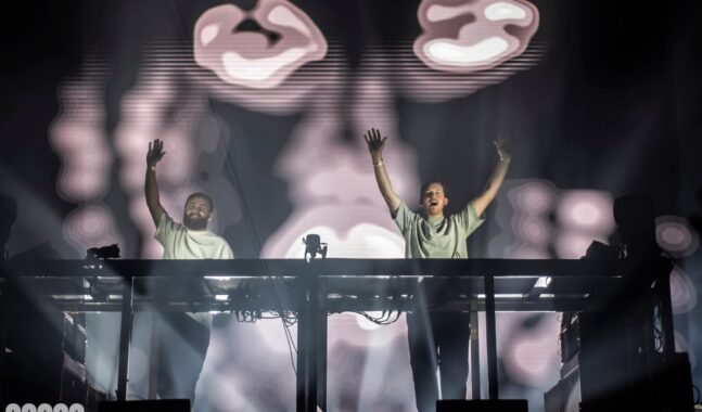 Disclosure en el Pepsi Center WTC