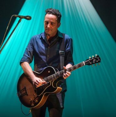 Jorge Drexler y Luciano Supervielle en el Teatro Metropólitan