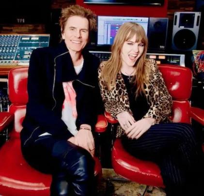 Duran Duran versiona “Psycho Killer” con Victoria De Angelis