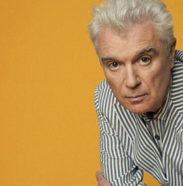 David Byrne comparte playlist ‘Songs That Make Me Cry’