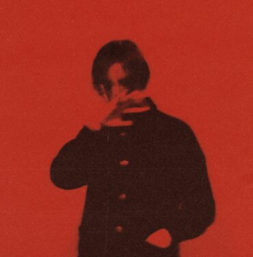 Escucha a Dáturaz y su misterioso apego a la oscuridad