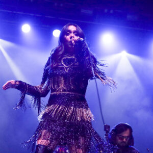 Beach House en el Pepsi Center WTC