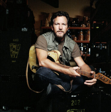 Eddie Vedder estrena “Brother the Cloud”
