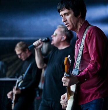 Bernard Sumner y Johnny Marr juntos de nueva cuenta