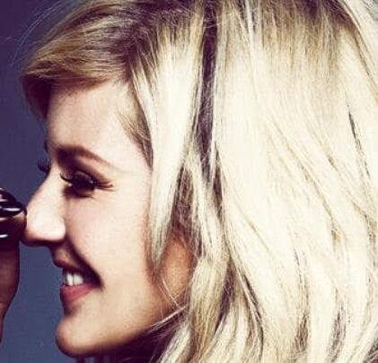 Ellie Goulding deja escuchar 