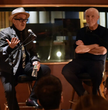 Elvis Costello en Electric Lady Studios