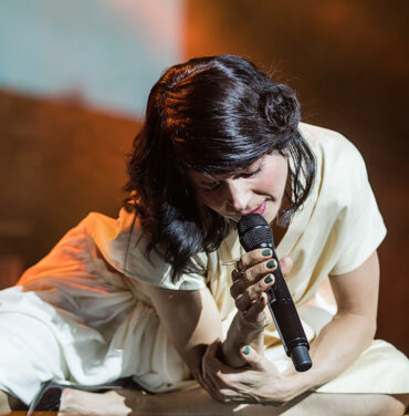 Ely Guerra en el Teatro Metropólitan