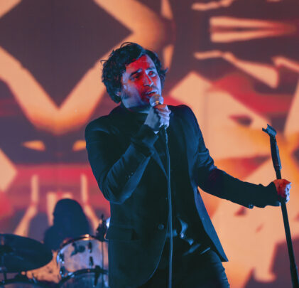 Enjambre en el Palacio de los Deportes