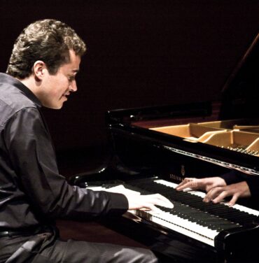 El rock es una piscina, el jazz es todo un océano: Alex Mercado