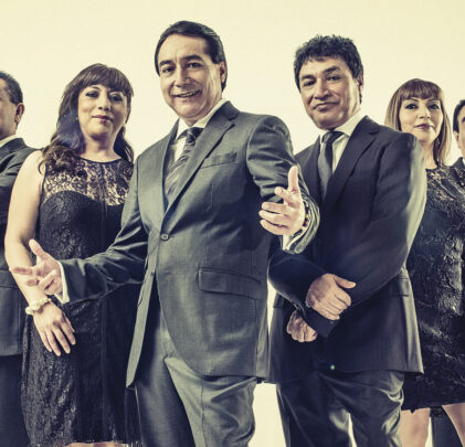 Los Ángeles Azules siguen volando por el cielo de la cumbia