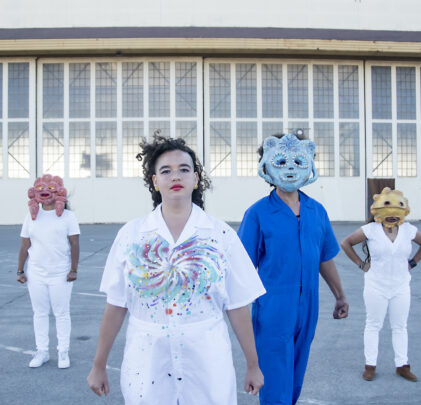 Esotérica Tropical estrena álbum debut