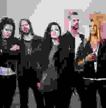 Evanescence ofreció una conferencia de prensa exclusiva para México