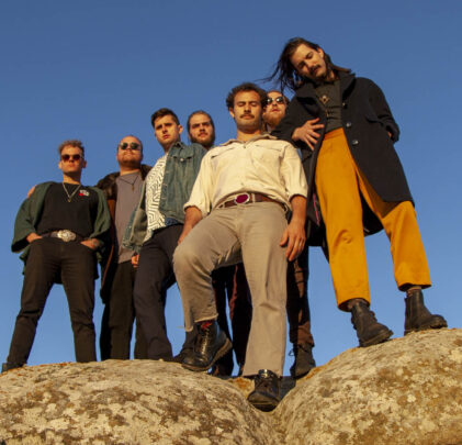 Adéntrate en la psicodelia metafísica de Evolfo