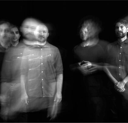 “Moving On”, lo nuevo de Explosions In The Sky