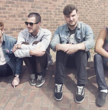 Escucha 'Too', el nuevo disco de FIDLAR